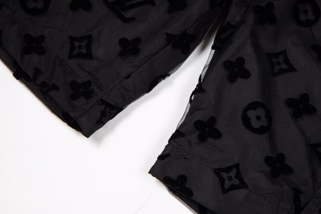 L*V* pants